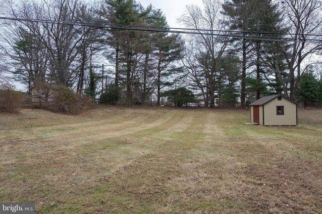 Building Photo - 3317 Coventry Ct Dr