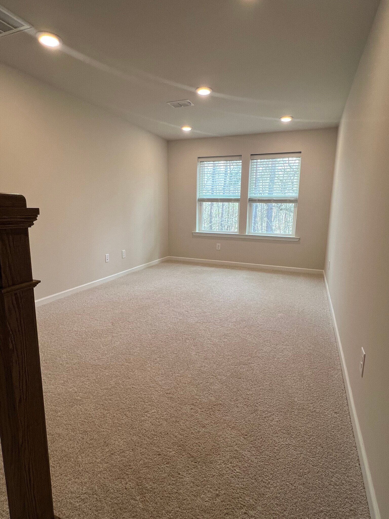 Building Photo - 227 Twinleaf Ct