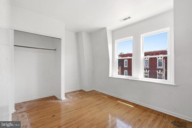 Building Photo - 4035 Green St