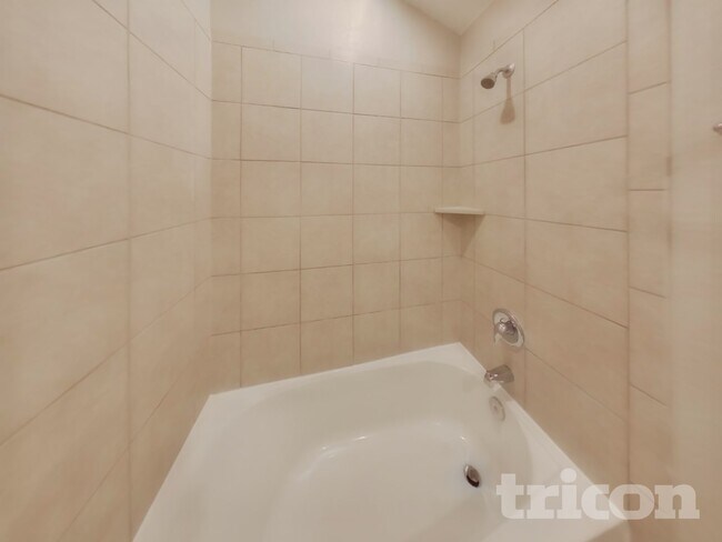 Building Photo - 13618 Paxton Blvd