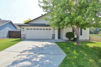 Building Photo - 2897 W Jayton Dr