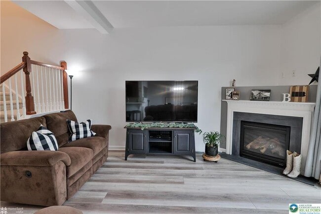 Building Photo - 262 Blue Sage Dr