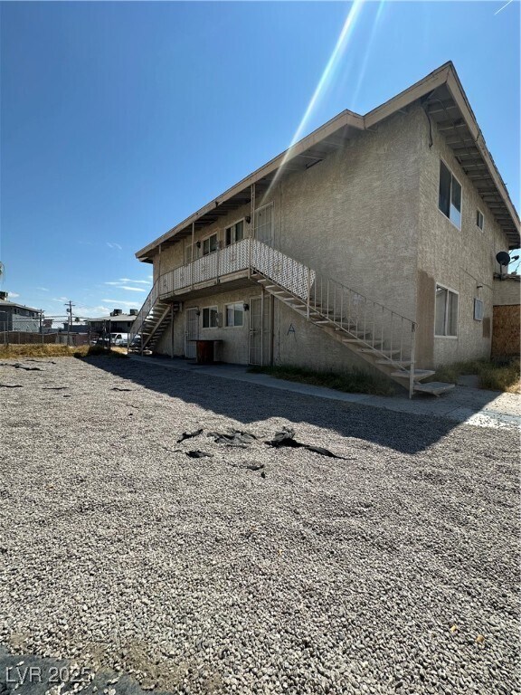 Building Photo - 485 North Cir