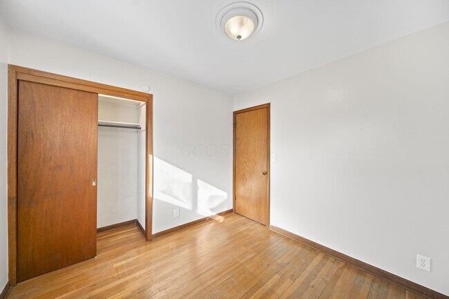 Building Photo - 1565 Garywood Ave