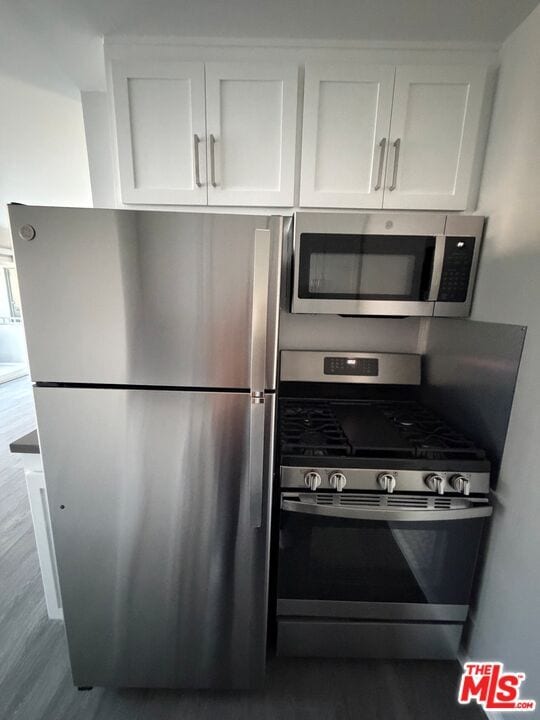 Building Photo - 5730 Yolanda Ave