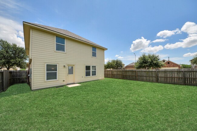 Building Photo - 11034 Kelly Hill Ct