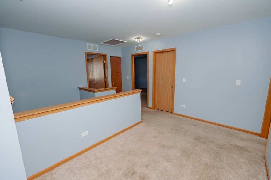 Building Photo - 1136 Coneflower Dr