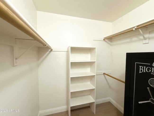 Building Photo - 3640 E Mountain Sky Ave