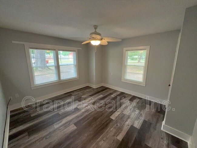 Building Photo - 3693 Scoggins St