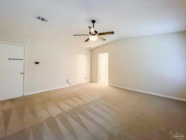 Building Photo - 9049 Bluebay Ln
