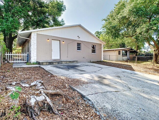Building Photo - 8405 N Semmes St