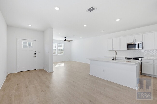 Building Photo - 2519 Rose Archer Ln