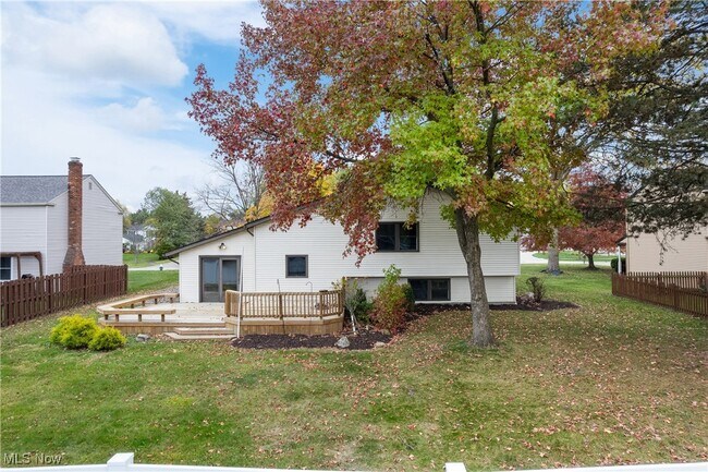 Building Photo - 16982 Bob White Cir