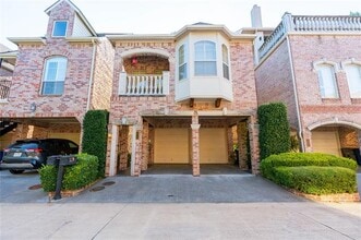 Building Photo - 18119 Frankford Lakes Cir