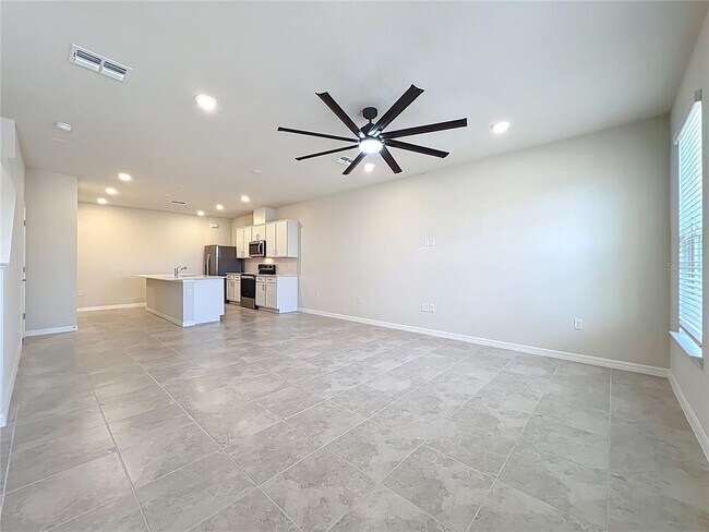 Building Photo - 6322 Tabebuia Pkwy