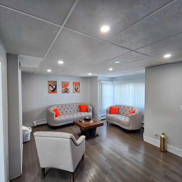 Building Photo - 7 Mt William St