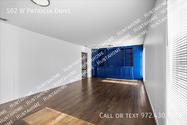 Building Photo - 502 W Patricia Dr