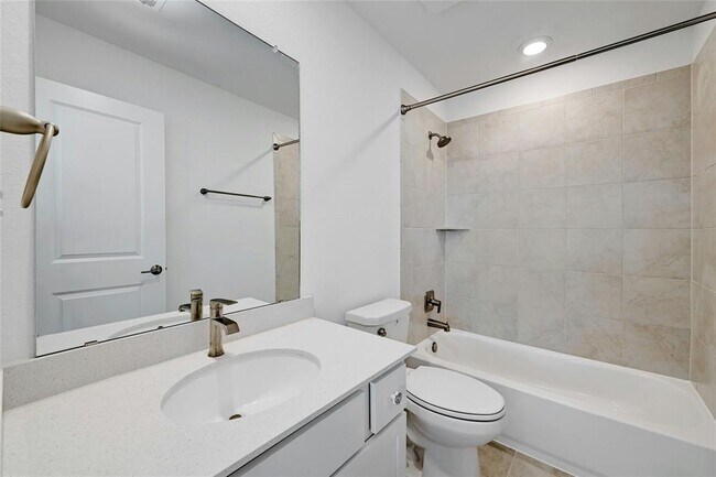 Building Photo - 6411 Velvet Leaf Ln