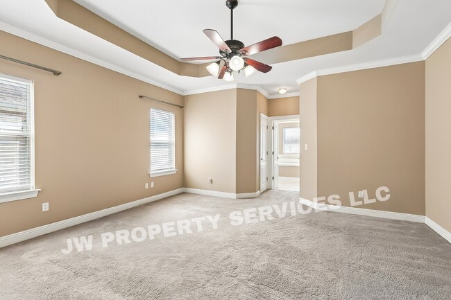 Building Photo - Spacious 4-Bedroom Home with Modern Comforts in Gretna