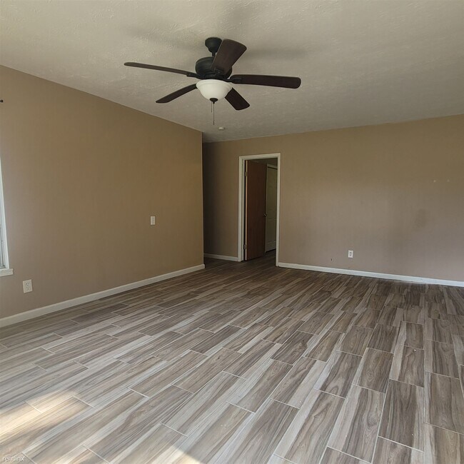 Building Photo - 3 br, 2 bath House - 6811 N Venoy Rd