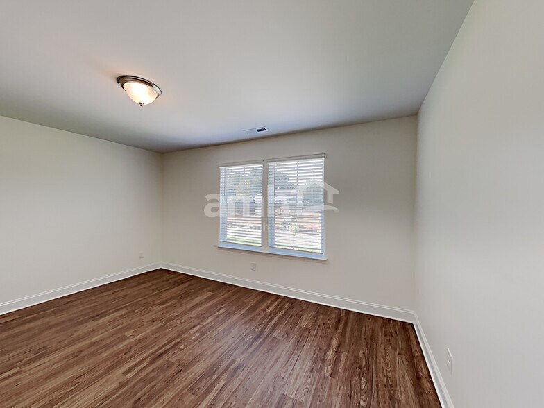 Building Photo - 12026 Riley Nicholes Wy