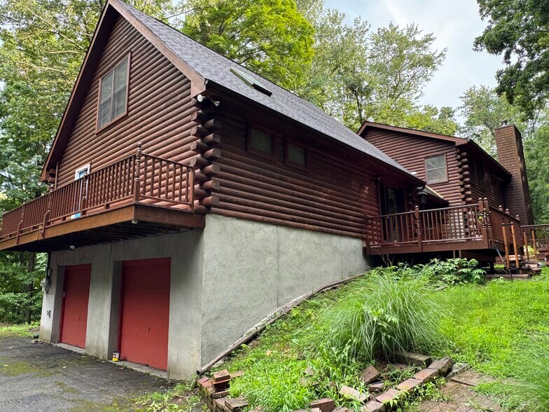 Building Photo - 1085 County Route 17