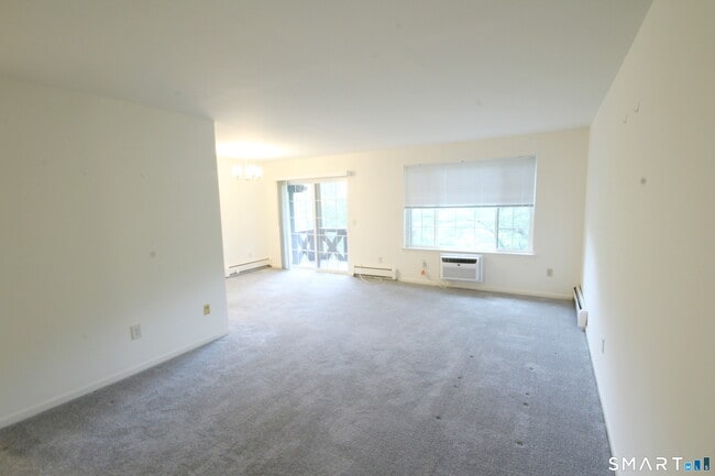 Building Photo - 50 Aiken St