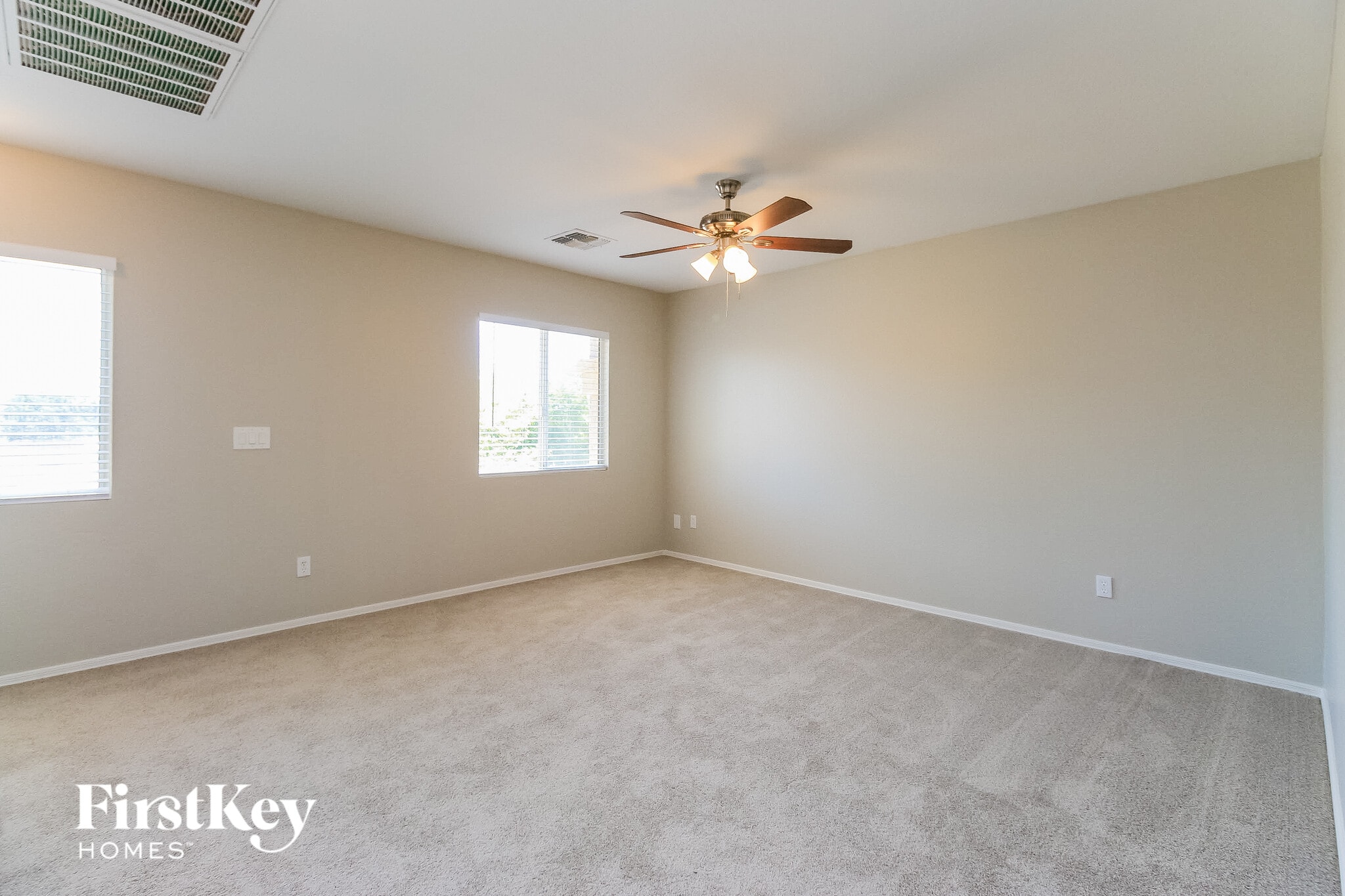 Building Photo - 28183 N Superior Rd