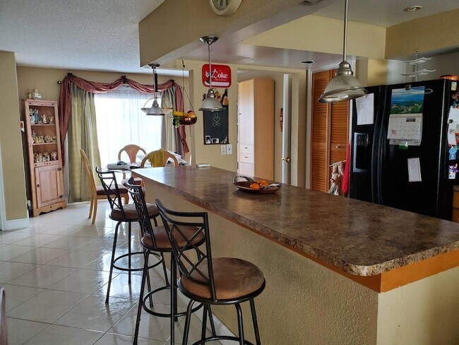 Building Photo - 9820 NW 24th St