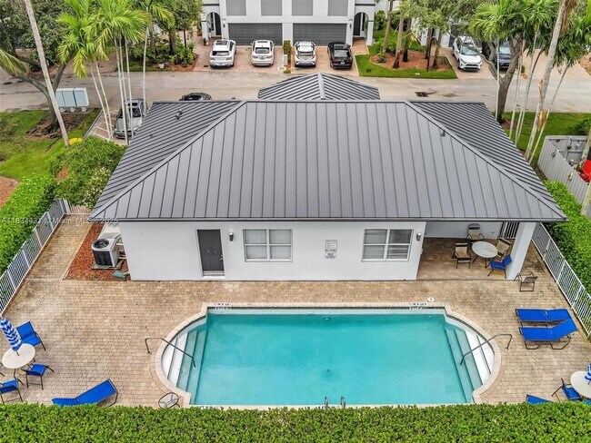 Building Photo - 2771 Treasure Cove Cir