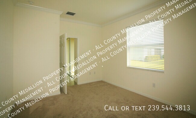 Building Photo - 4159 Bisque Ln