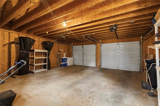 Building Photo - 120 Park Pl