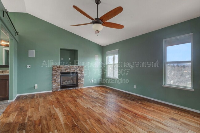 Building Photo - 6160 Bestview Way