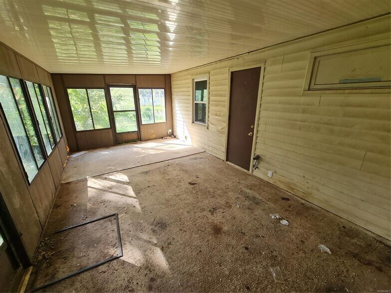 Building Photo - 1102 Jameswood Ct