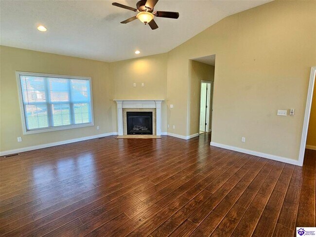 Building Photo - 112 Affirmed Ct