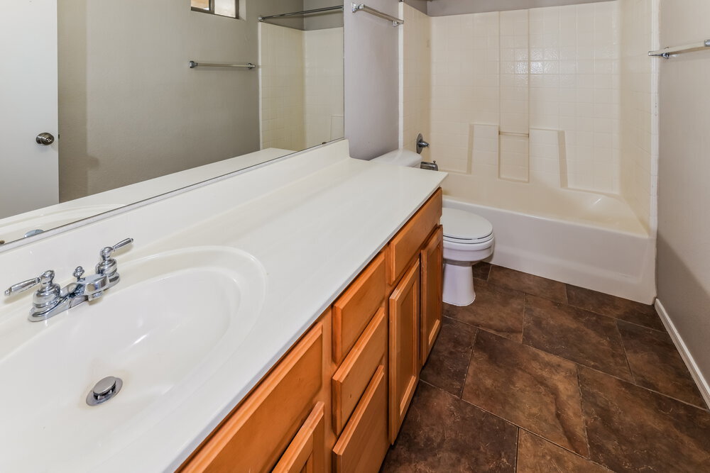 Building Photo - 11190 W Las Palmaritas Dr