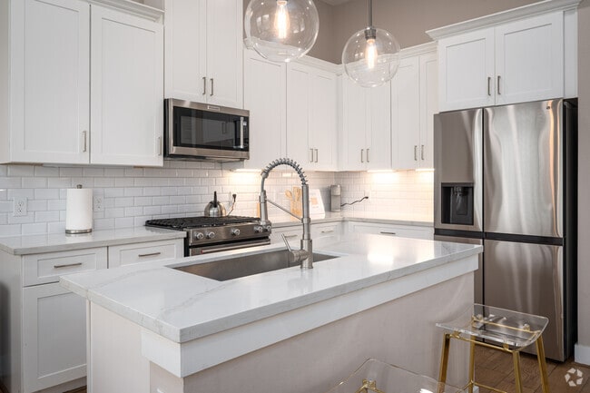 3BR, 2.5BA - 1,750SF - Kitchen - Donovan Homes