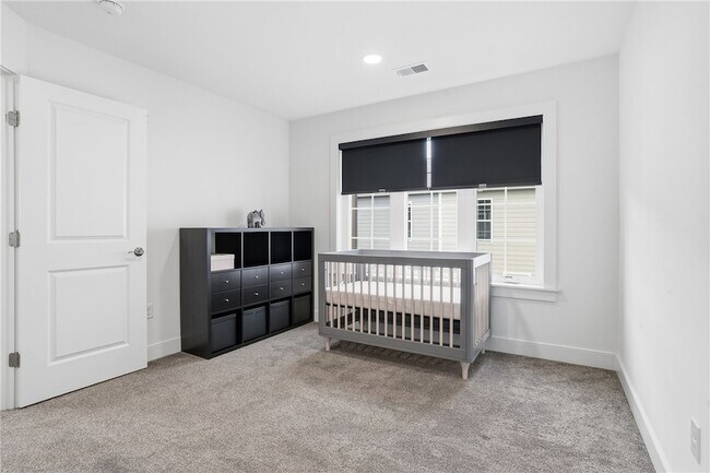 Building Photo - 4009 Cottage Wy