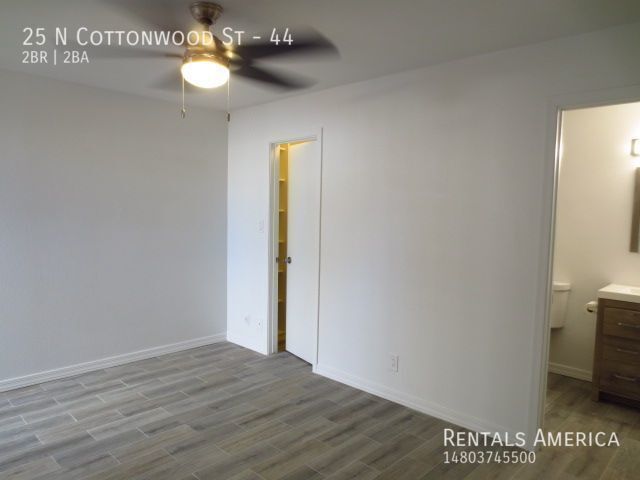 Building Photo - 2 Master Bedrooms in Fully Remodeled, Sing...