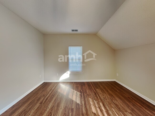 Building Photo - 3404 Passour Ridge Ln