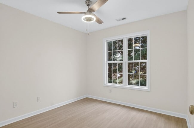 Building Photo - 4921 Windproof Way