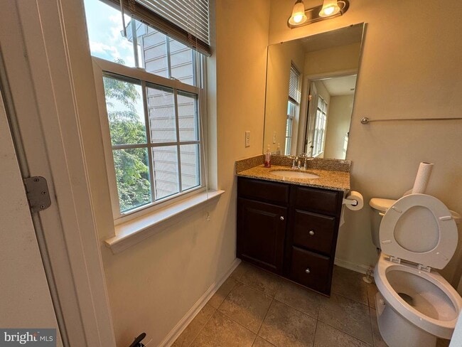 Building Photo - 814 Susan Cir