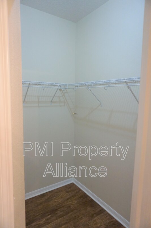 Building Photo - 13156 Social Ln