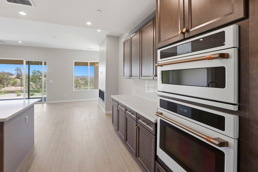 Building Photo - 941 Cumberwood Ct