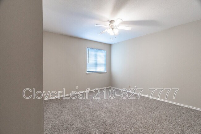 Building Photo - 7121 Lynn Lake Dr