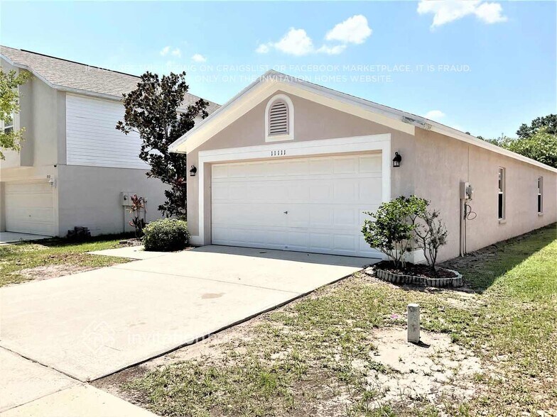Building Photo - 11111 Summer Star Dr