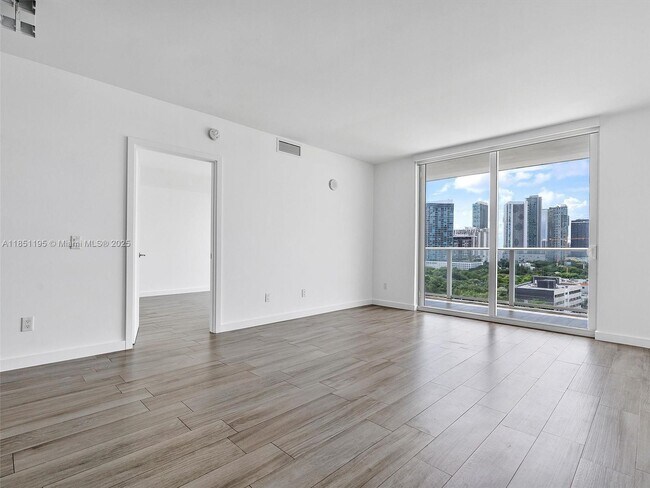 Building Photo - 4250 Biscayne Blvd