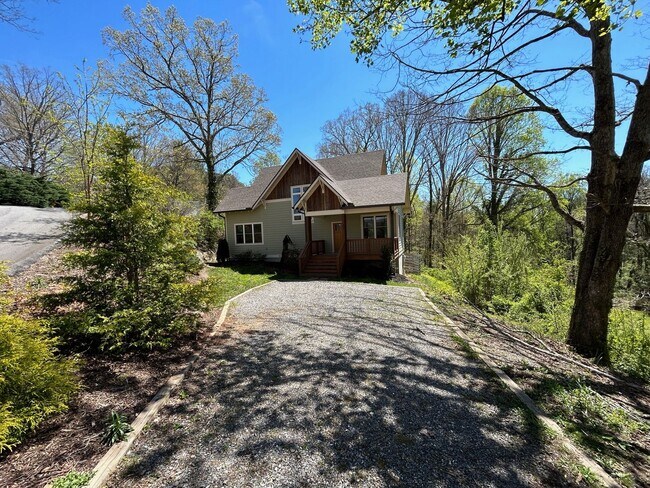 Building Photo - East AVL - JAG 2018 Green Built Custom Home