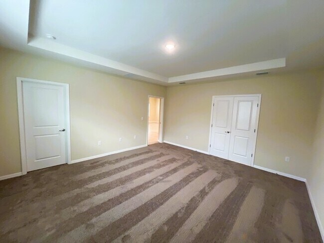 Building Photo - 2050 NW 247th Dr