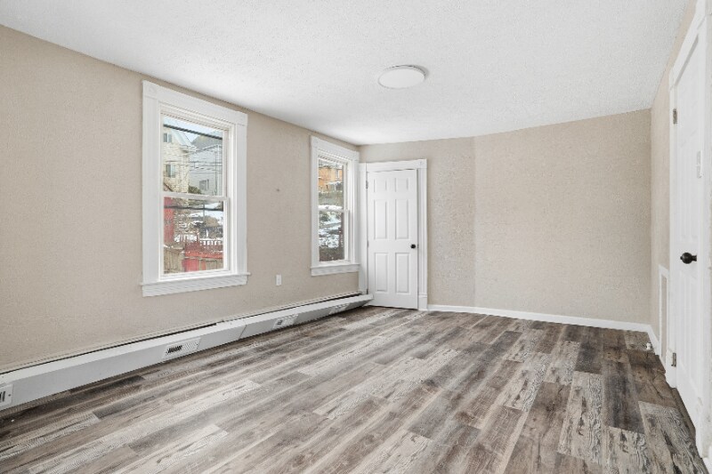 Building Photo - 105 Elmont St